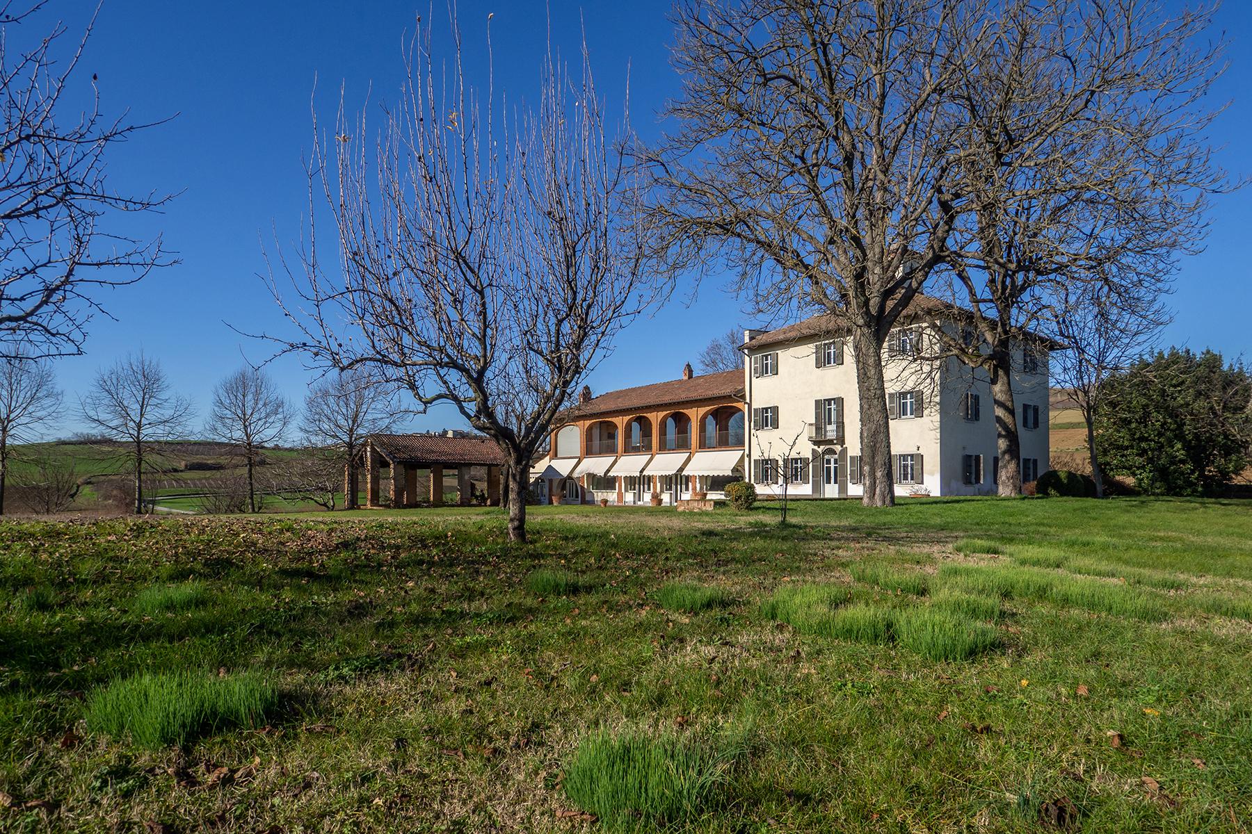 Meravigliosa proprietà immersa nel verde delle colline del Monferrato - 1