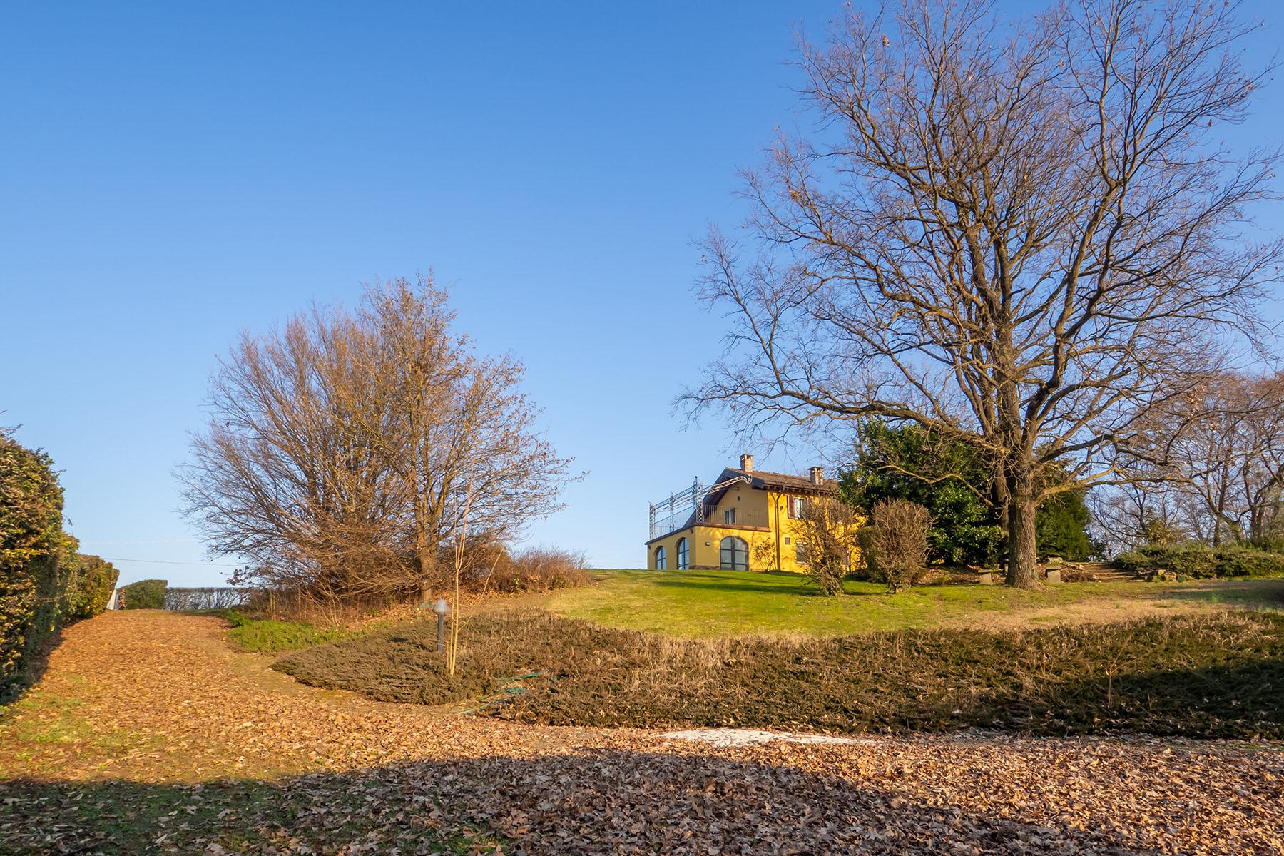 Magnifica Villa inserita nel verde delle colline del Monferrato - 28