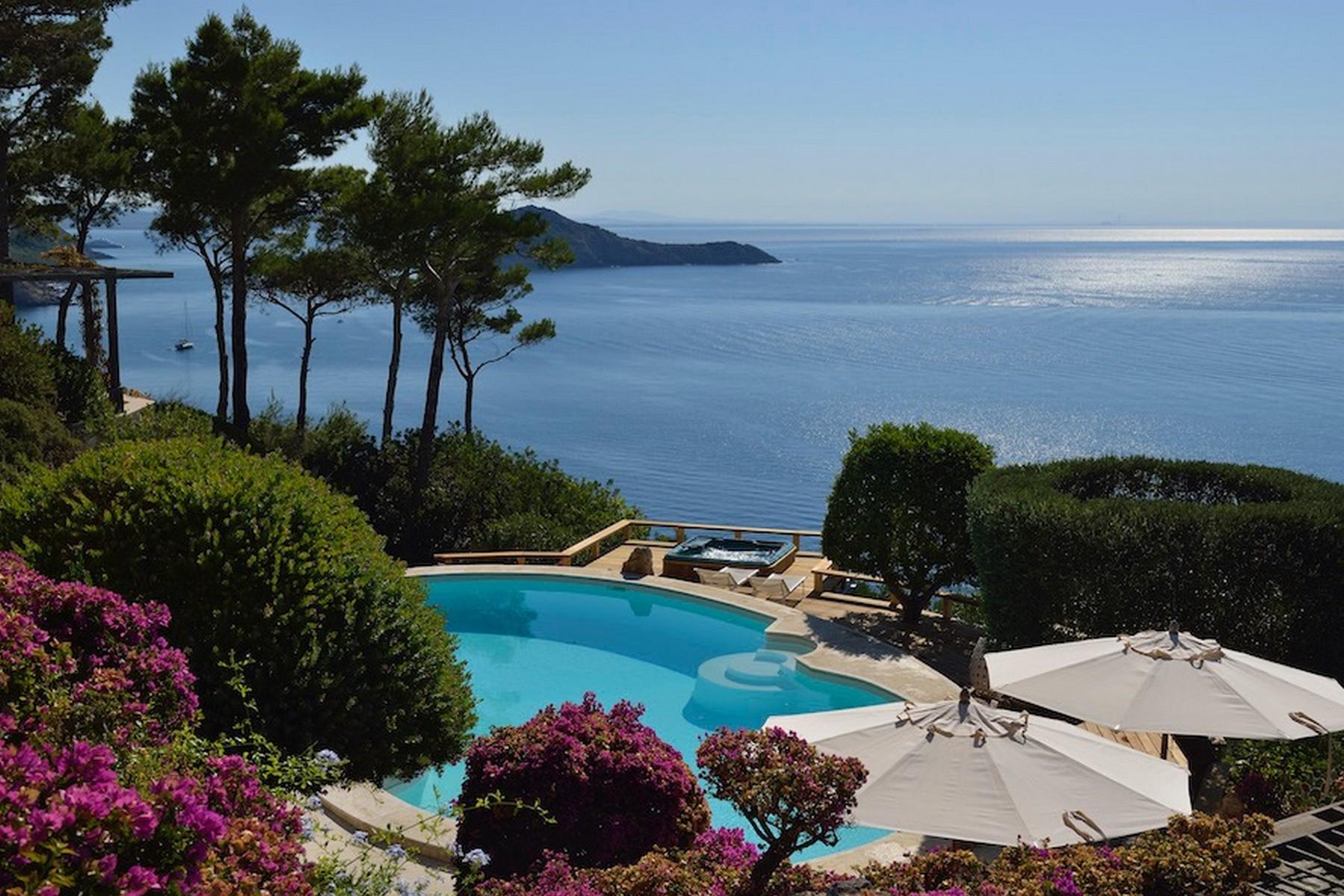 Incredible villa overlooking the sea in Porto Ercole - 11
