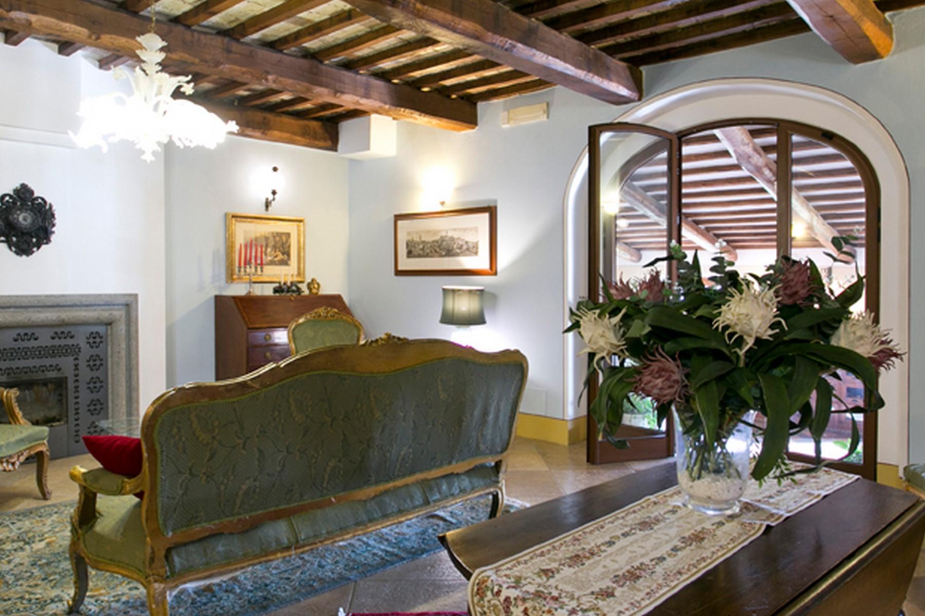 Bel hôtel de charme avec restaurant et spa dans les collines de Torrita di Siena - 21