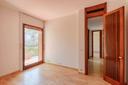 Luminoso appartamento con giardino e terrazzo, in vendita, Torino | Sotheby’s Realty Italy - 8