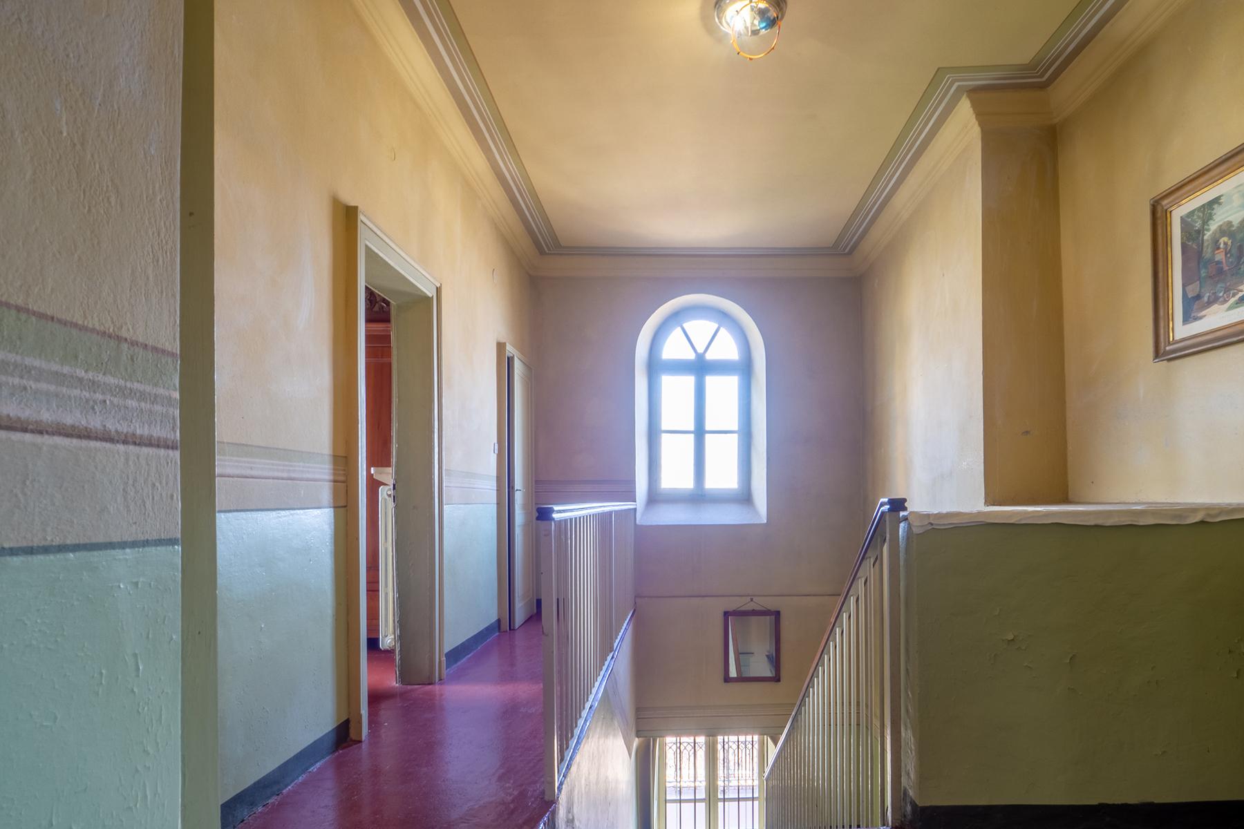 Historische Villa in Cavour - 14
