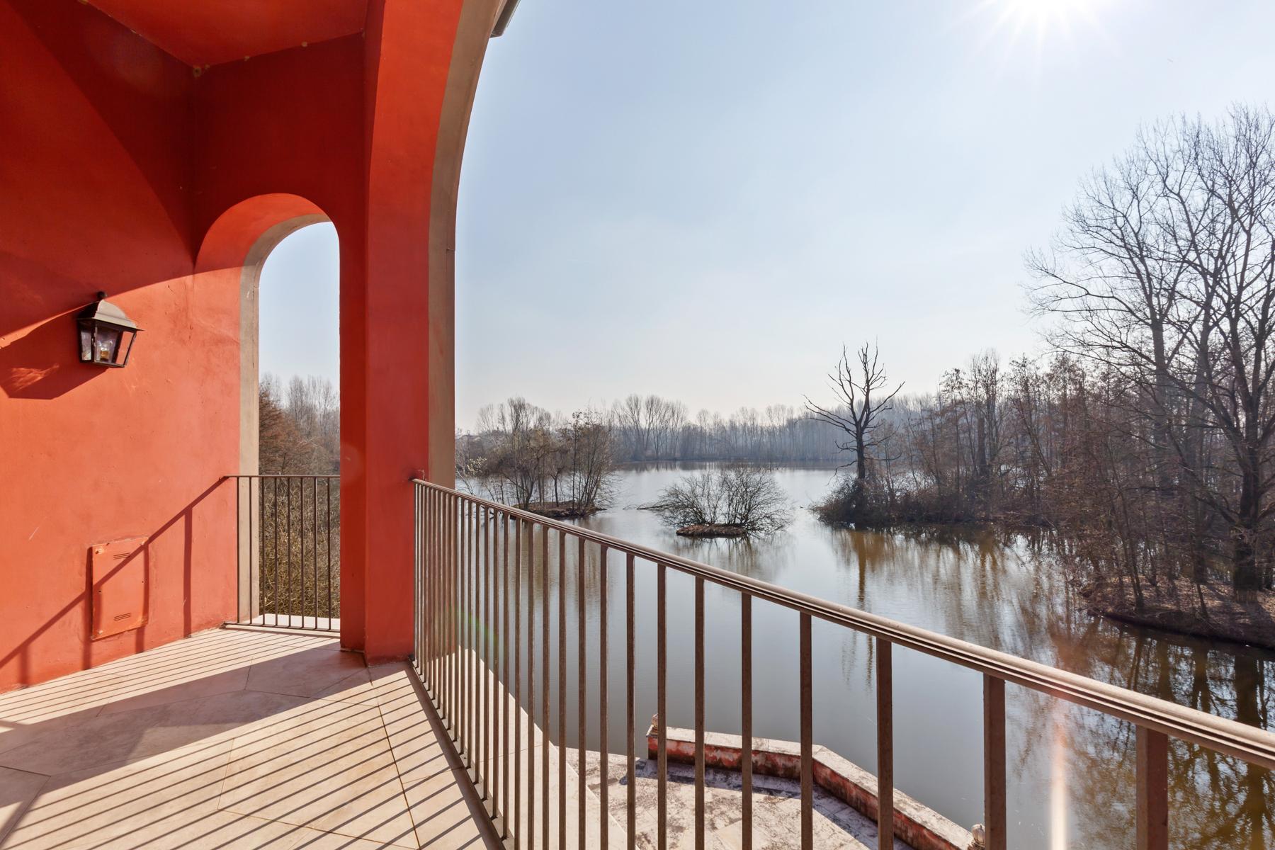 Incantevole e suggestiva villa con lago privato a pochi minuti da Milano - 12