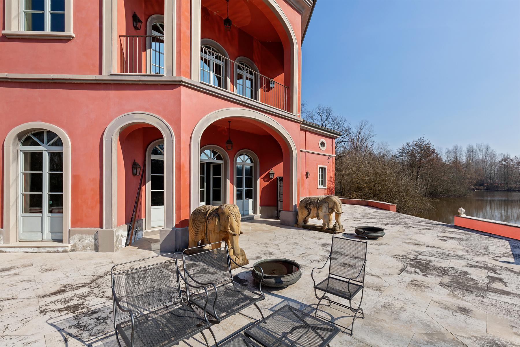 Herrliche Villa mit Park und See in der Nähe von Mailand - 15