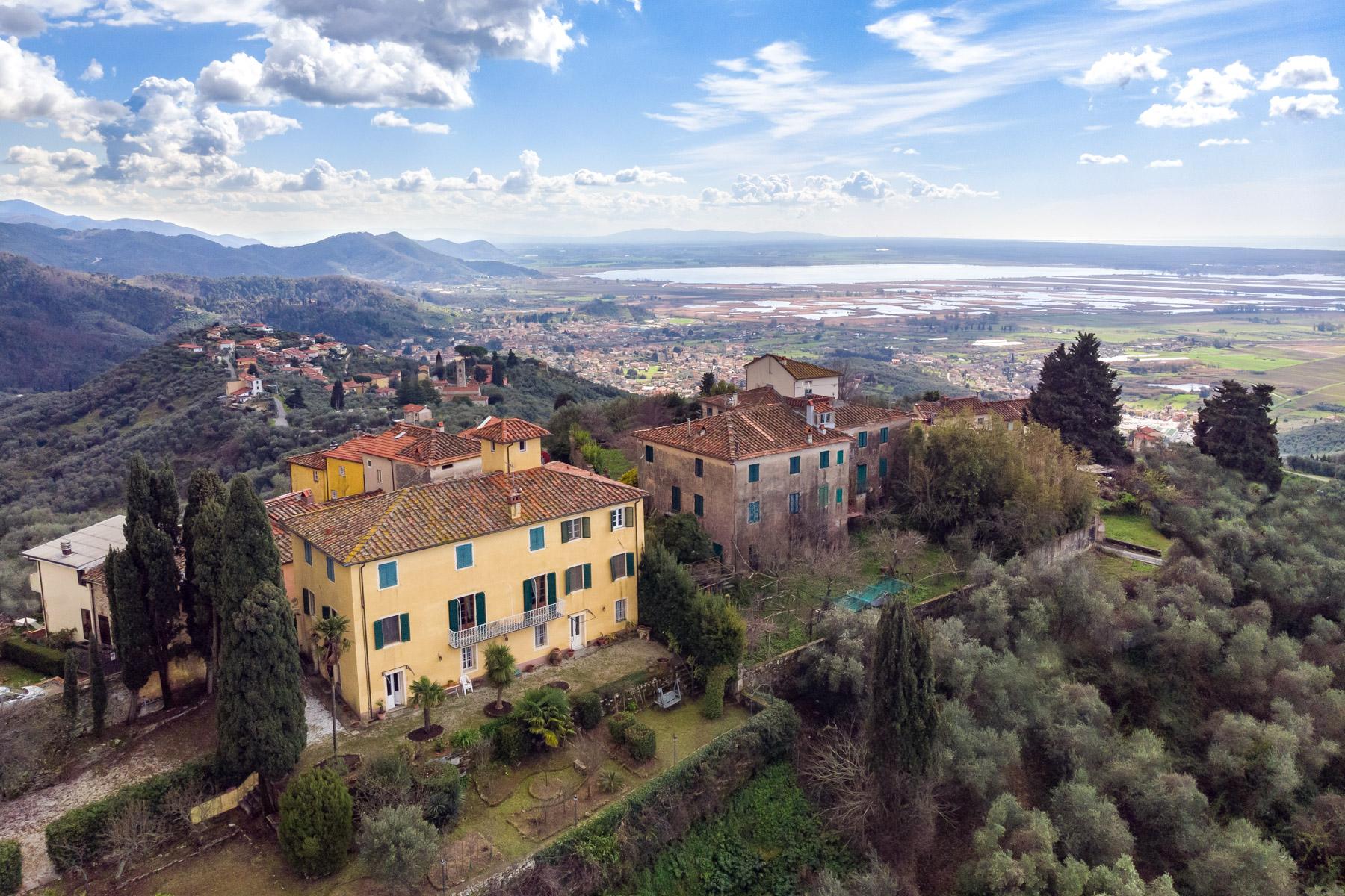 Charmante villa historique avec vue sur la mer sur les collines de Massarosa - 19