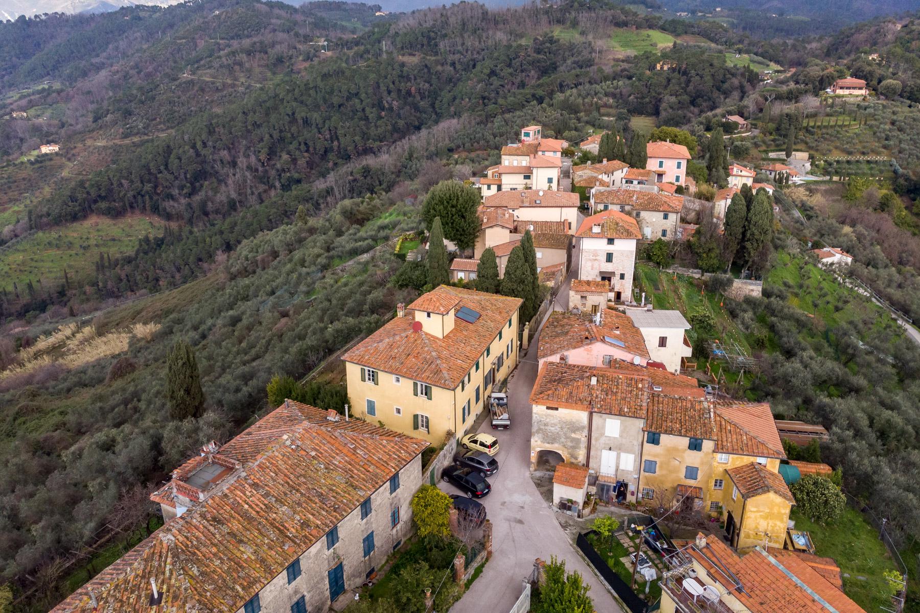Charmante historische Villa mit Meerblick auf den Hügeln von Massarosa - 17