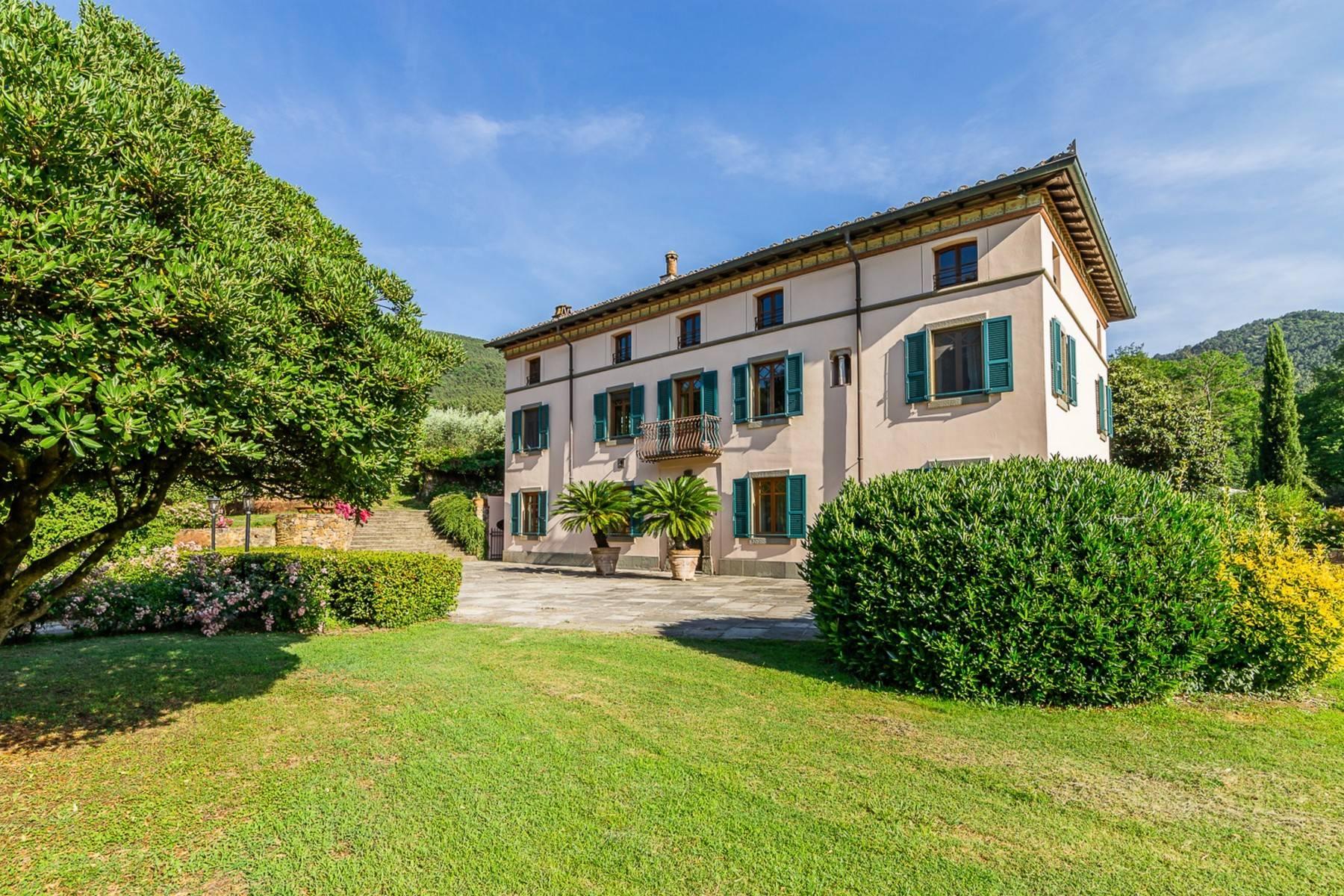 Majestic Luxury Villa with outbuildings on the hills of Lucca - 5