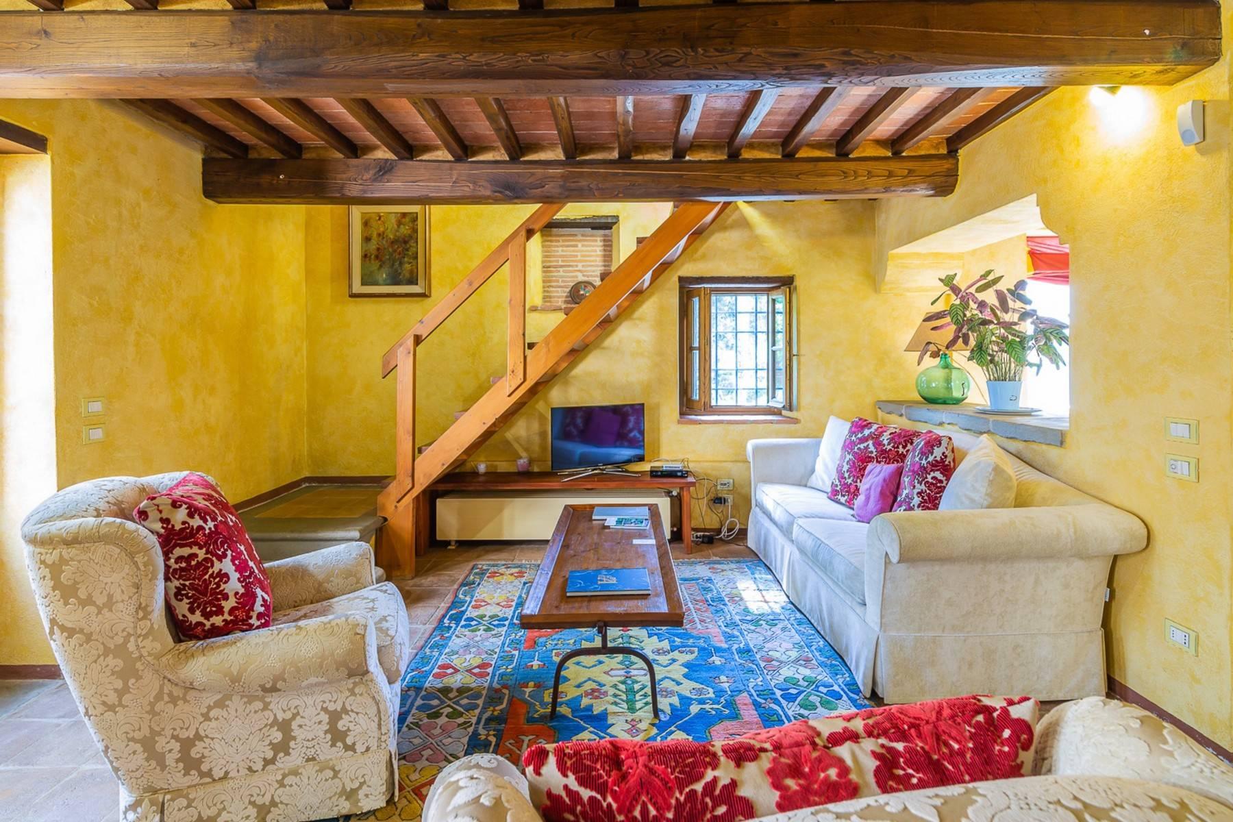 Majestic Luxury Villa with outbuildings on the hills south of Lucca - 17