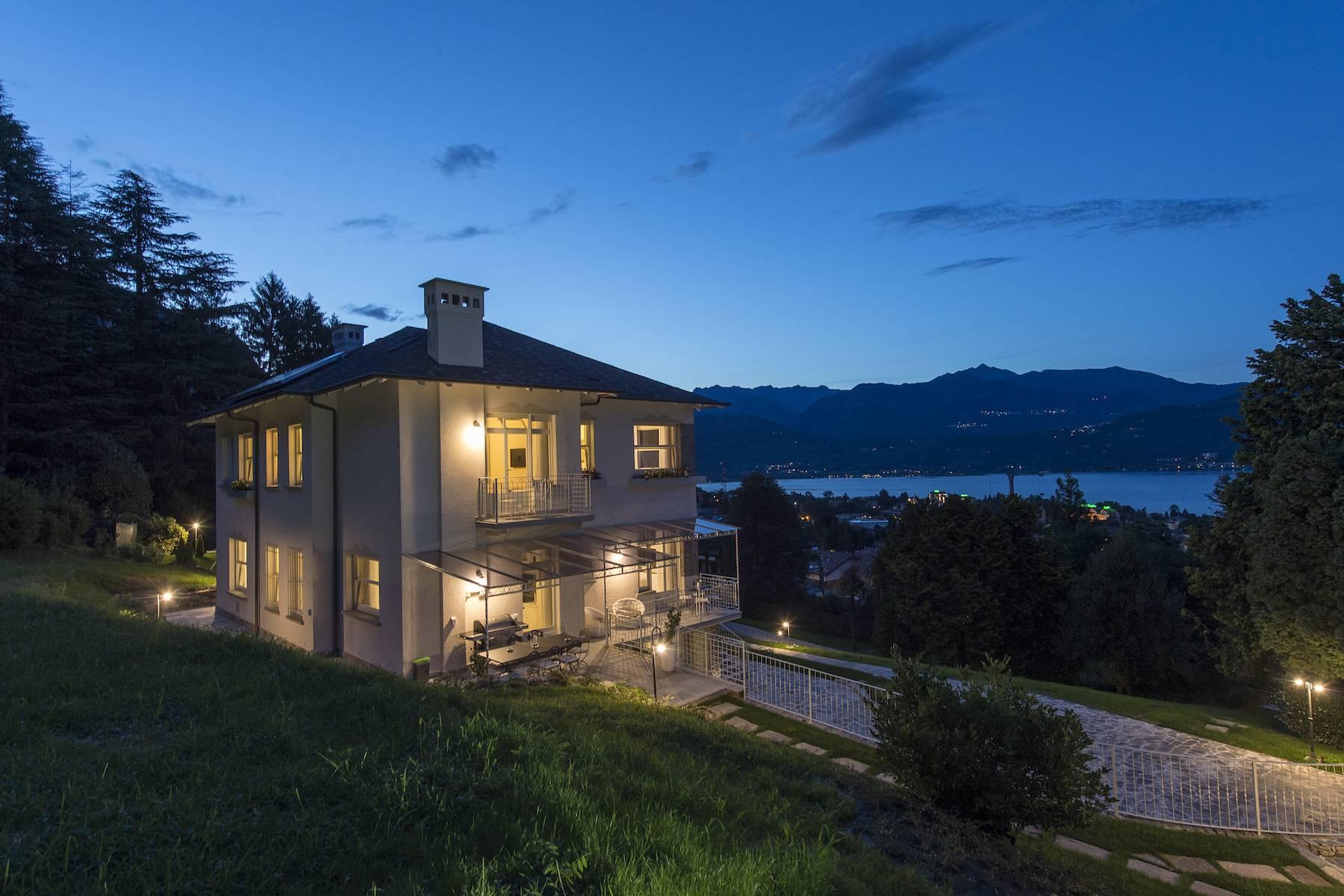Enchanting Villa with breathtaking view on Lake Maggiore - 27