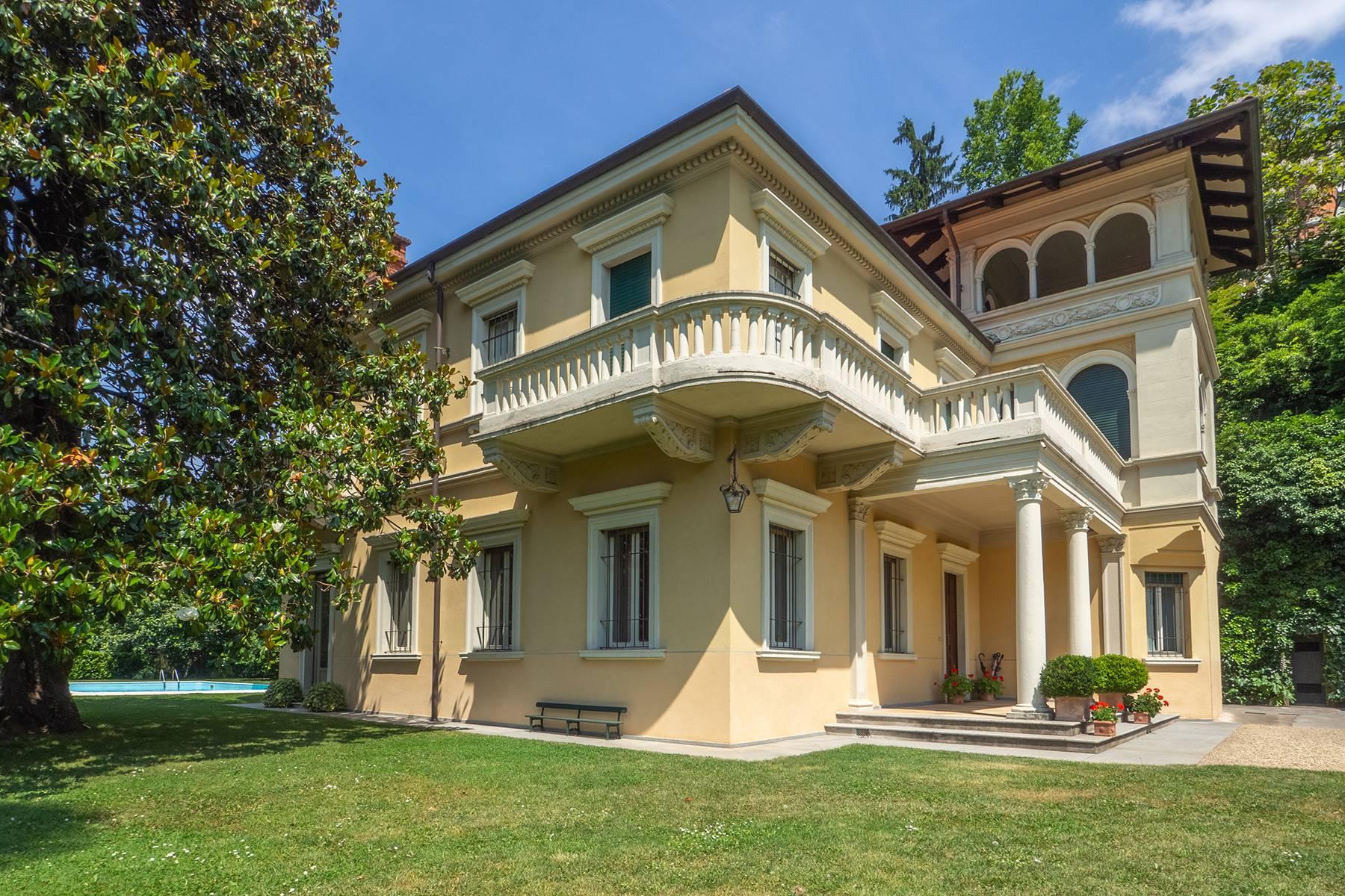 Meravigliosa villa con giardino in collina a Torino - 5
