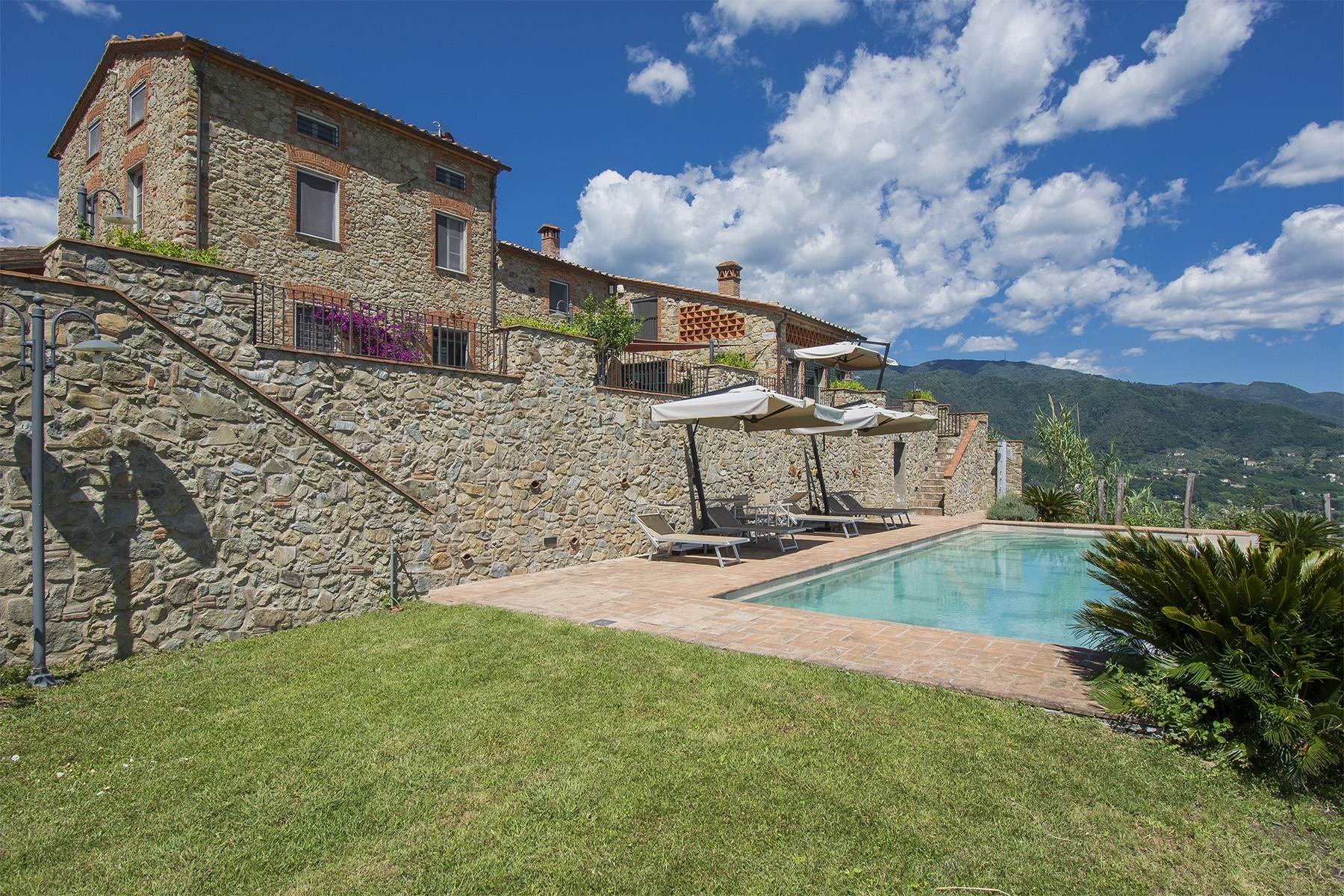 Superbe villa de campagne sur les collines de Lucca avec vignoble - 13