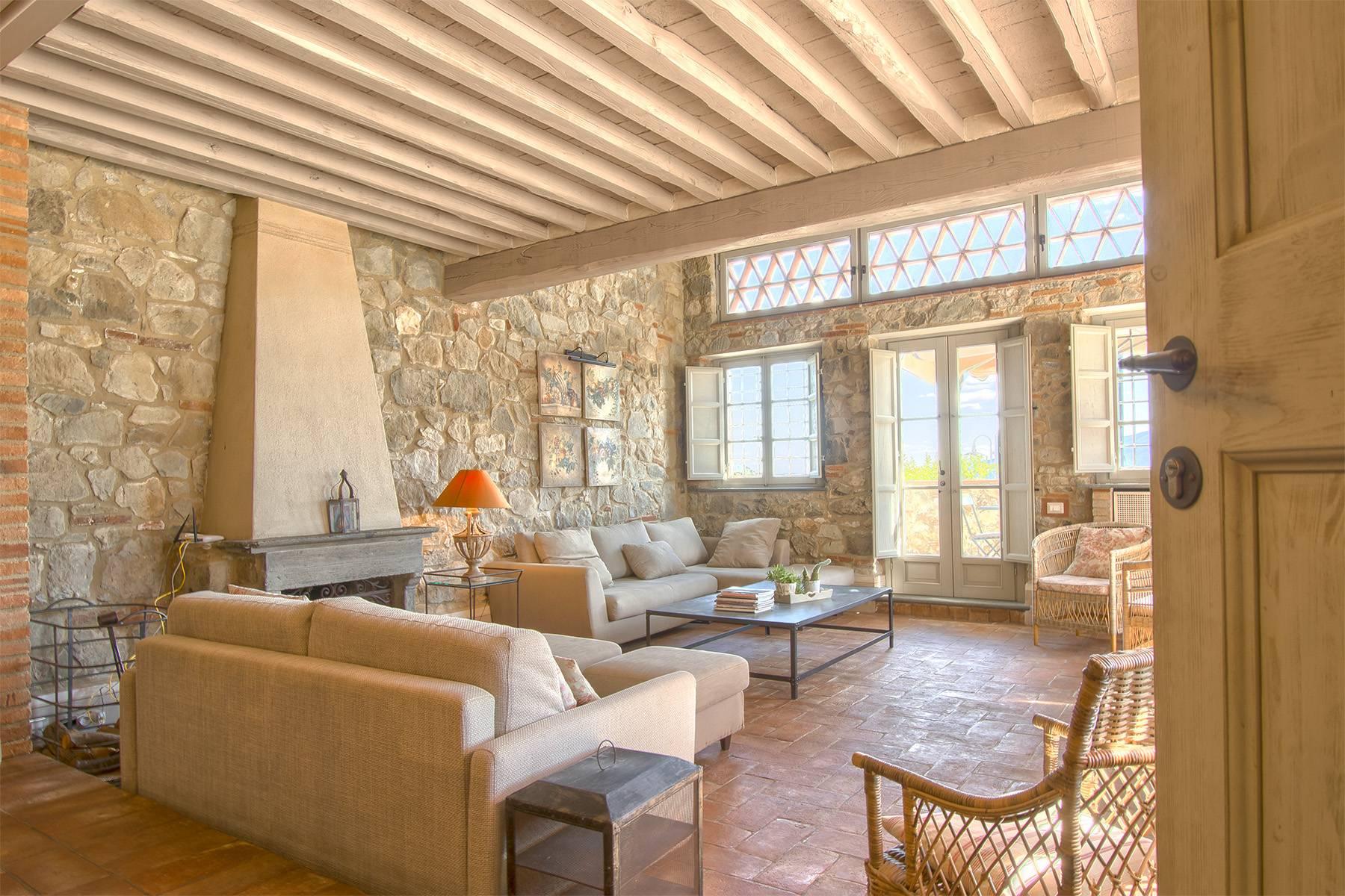 Stunning Country villa on the hills of Lucca with vineyard - 6