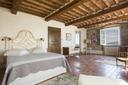 Splendida casa colonica sulle colline Lucchesi, in vendita, Lucca | Sotheby’s Realty Italy - 21