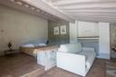 Splendida casa colonica sulle colline Lucchesi, in vendita, Lucca | Sotheby’s Realty Italy - 24