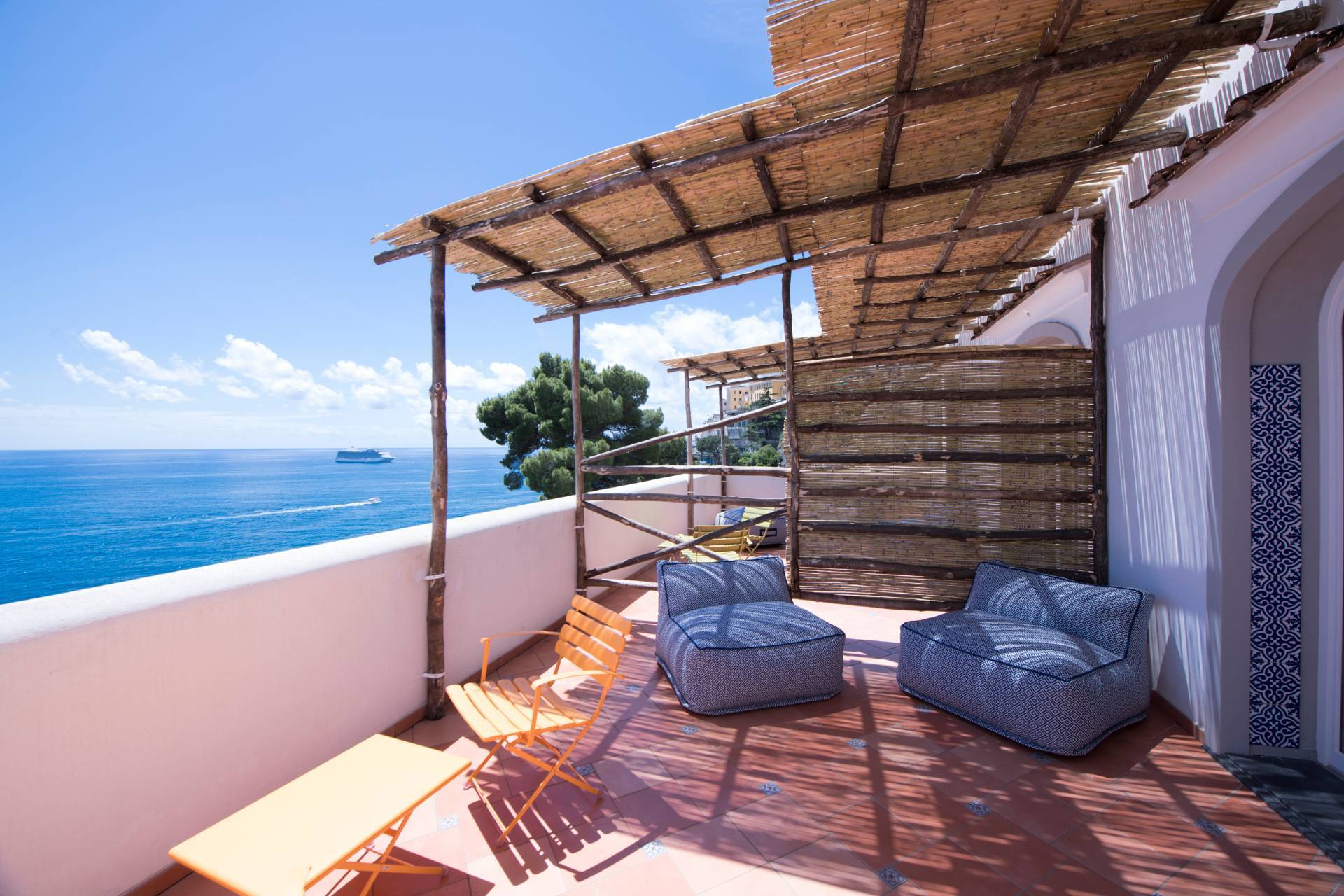 Modern design villa with a breathtaking view - 9