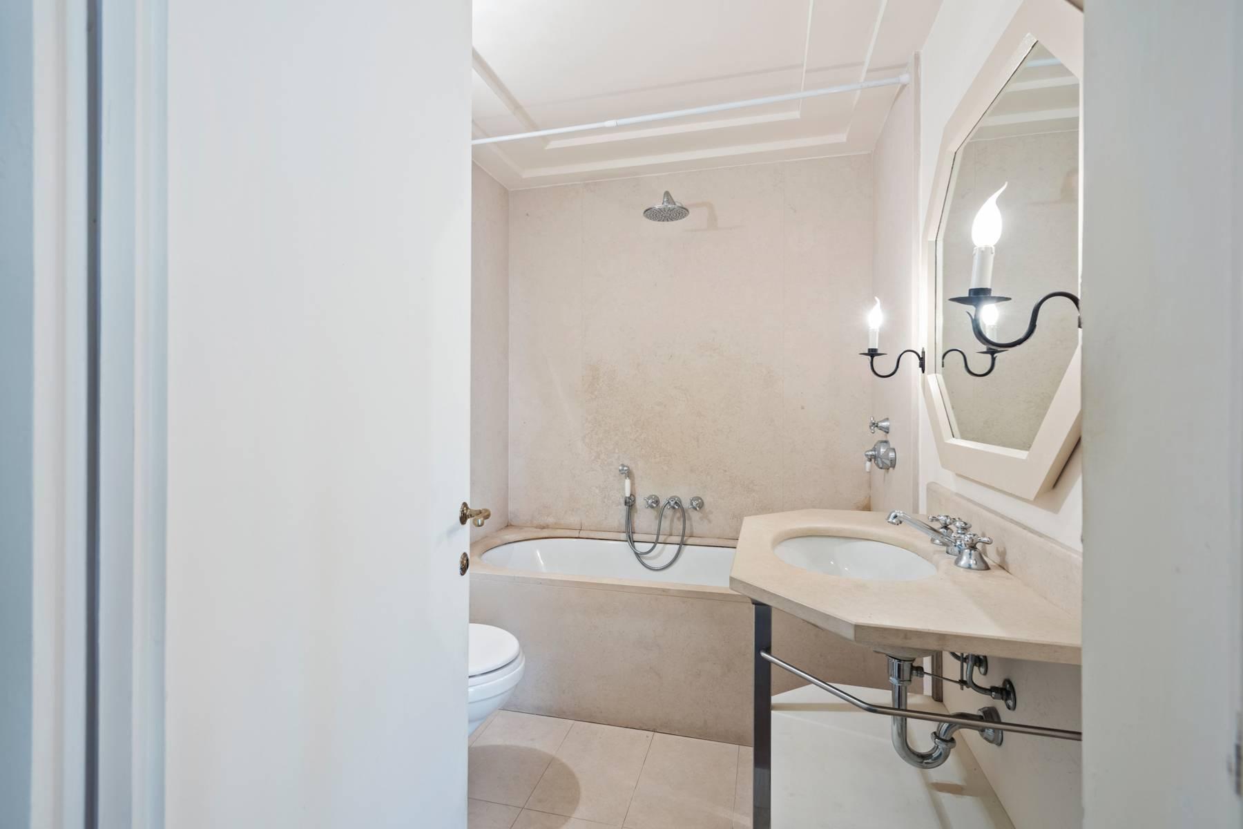 Fabulous historic apartment in the historic center of Florence - 15