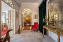 Prestigioso appartamento di charme nel Quadrilatero della moda, in vendita, Milano | Sotheby’s Realty Italy - 2