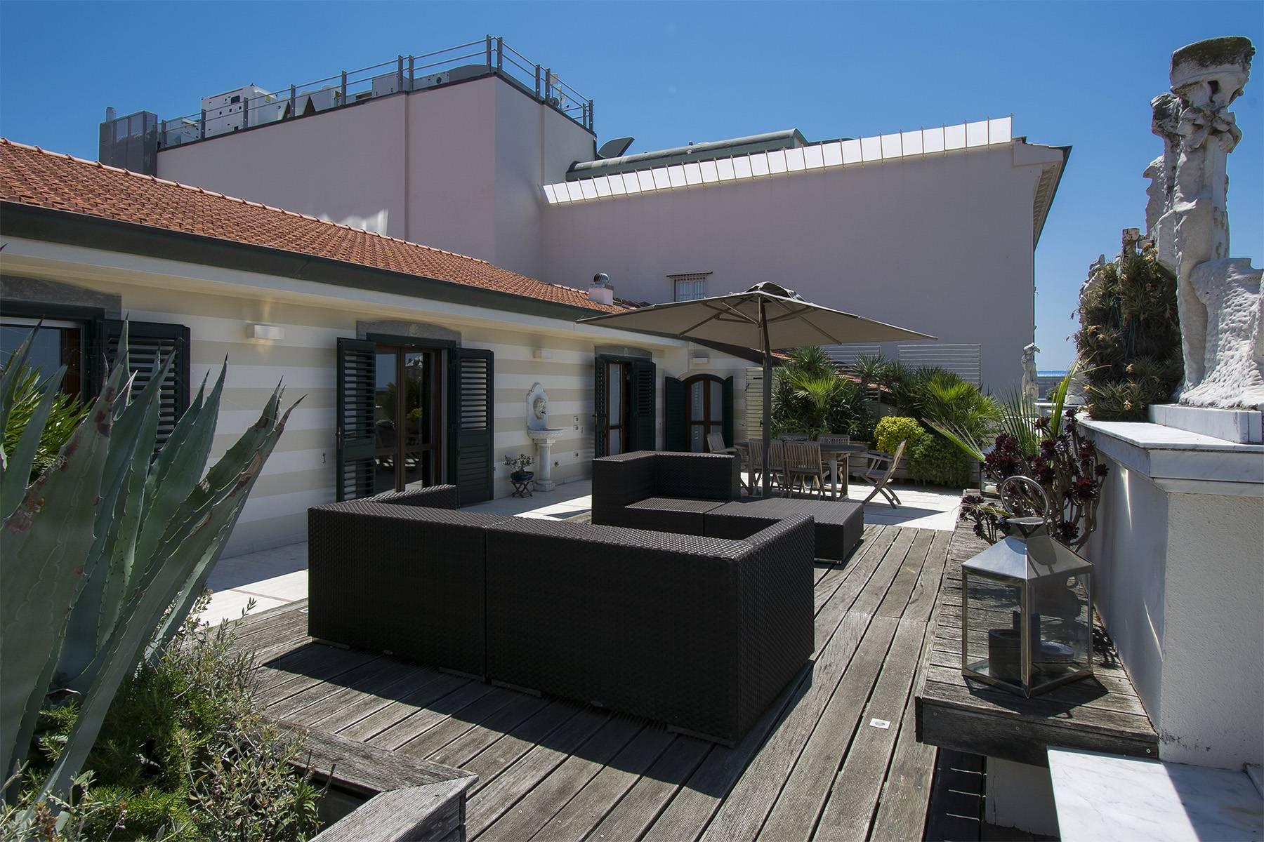 Delightful Luxury sea-front Penthouse in Versilia - 5