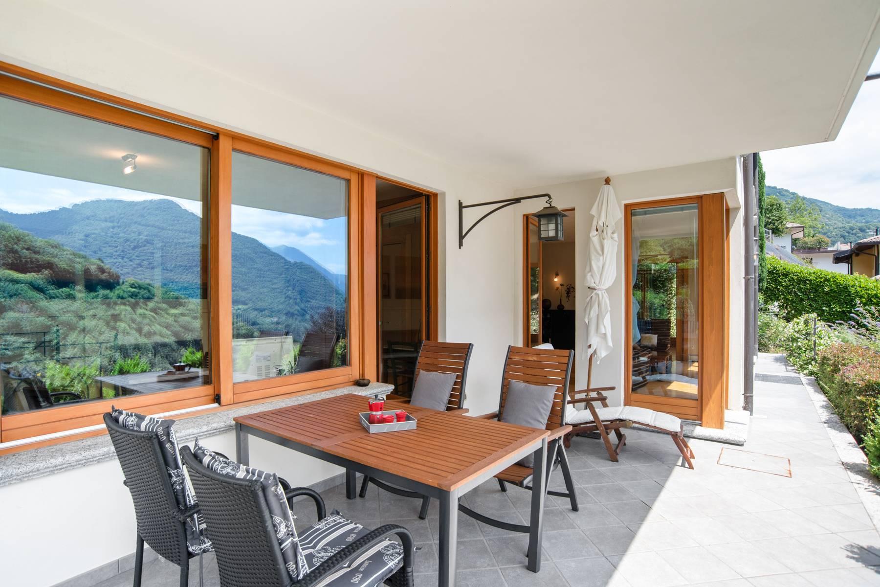 Stunning modern villa on the sunny hill above Argegno - 34