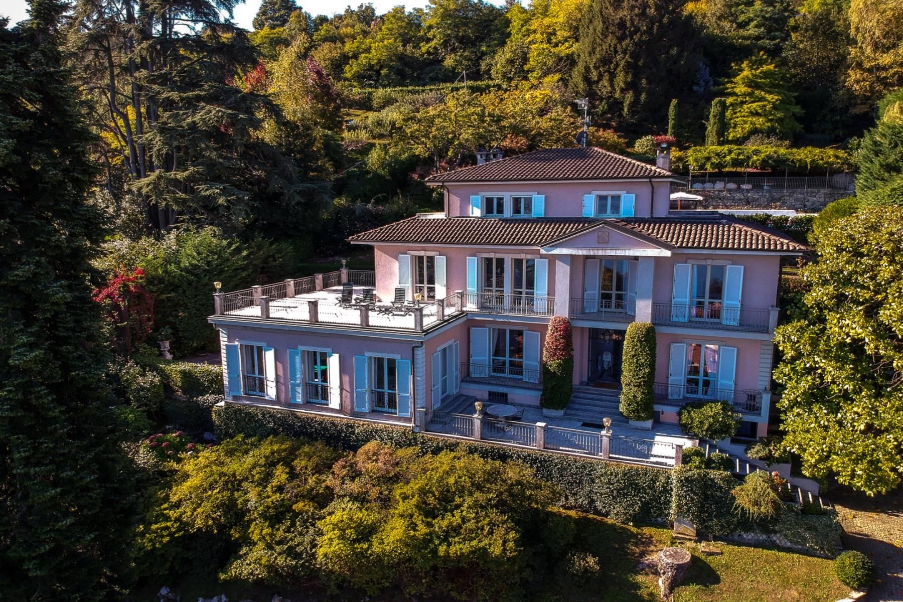 Elegante Villa auf den Panorama-Hügeln von Meina - 9