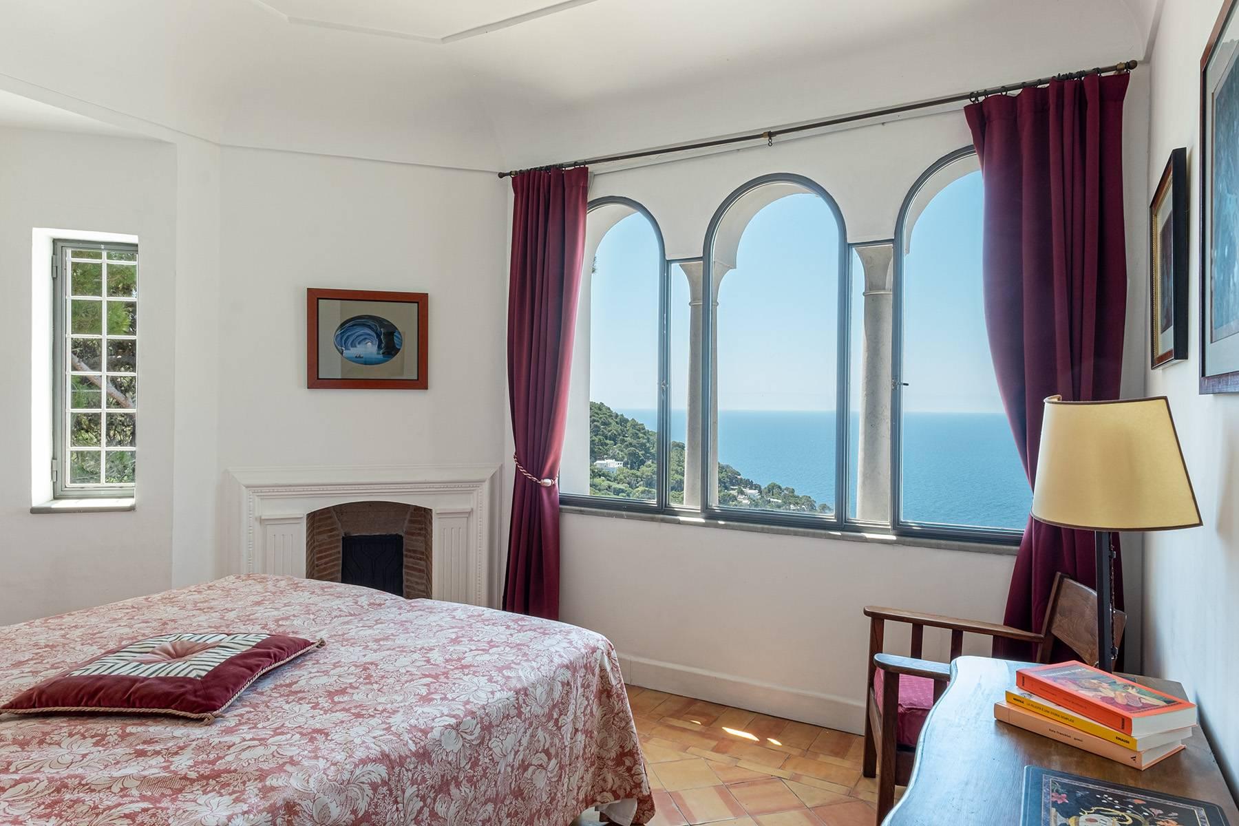 Wunderbare Villa mit Pool und Blick auf Capri und das Meer - 18
