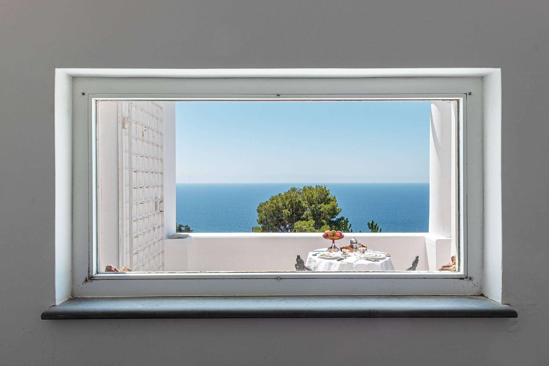 Wunderbare Villa mit Pool und Blick auf Capri und das Meer - 16