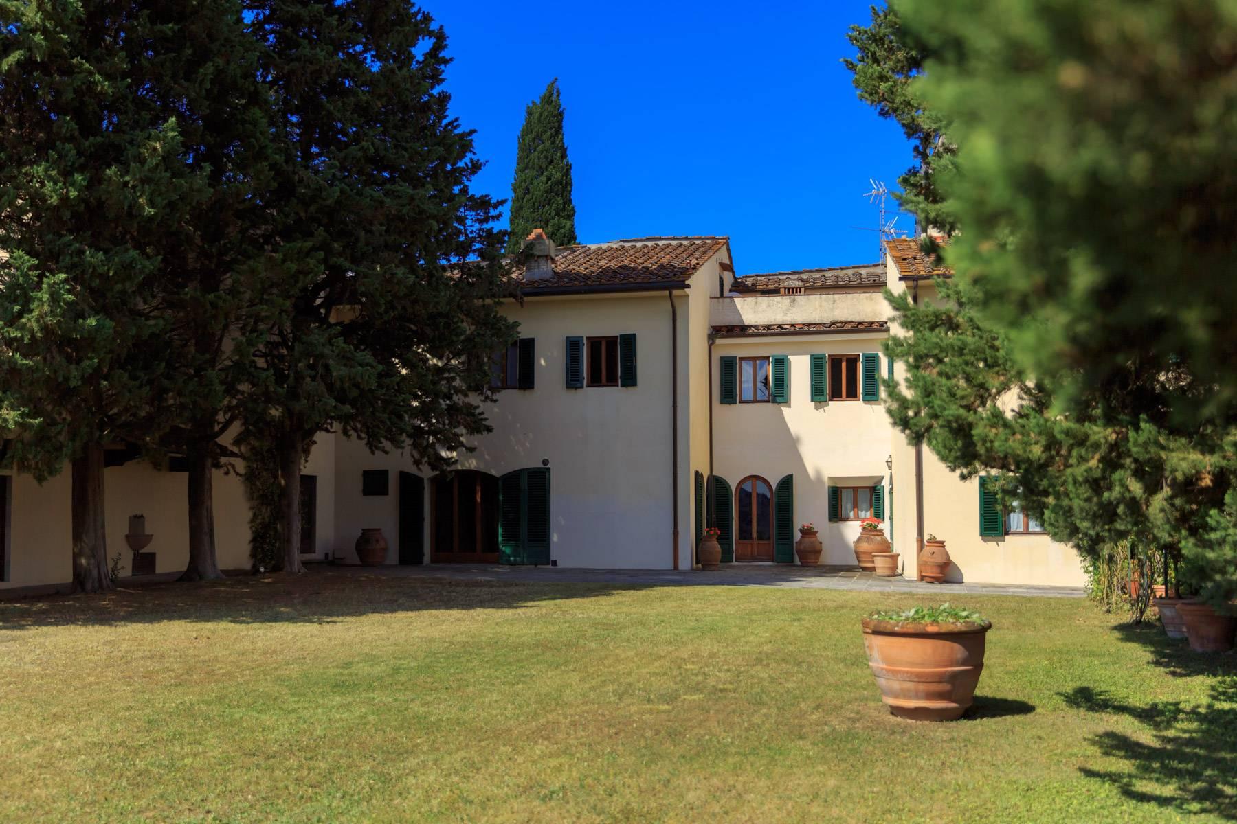 Large period villa with olive grove at 10 minutes' drive from Florence - 5