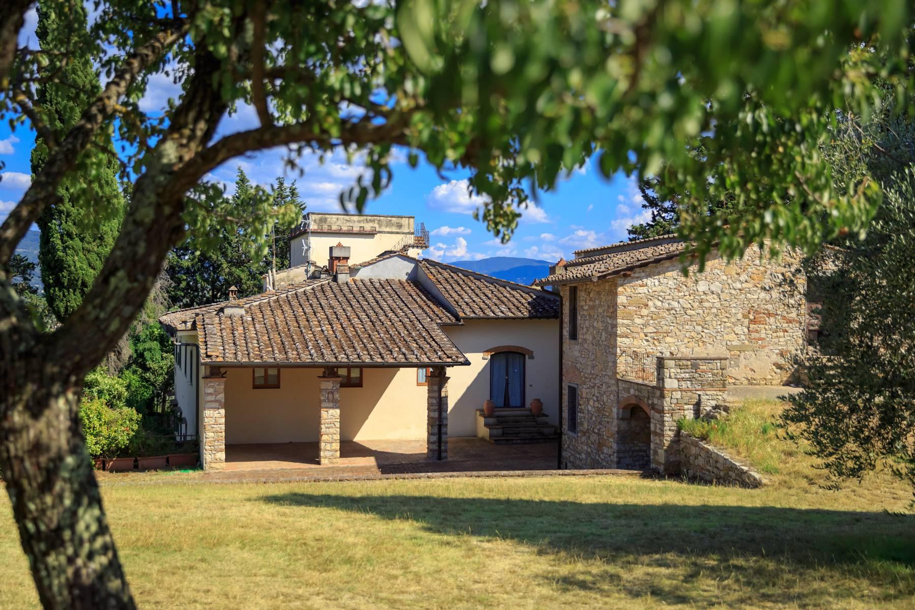 Large period villa with olive grove at 10 minutes' drive from Florence - 10
