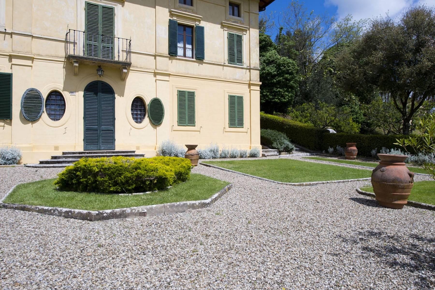 Spektakuläre adelige Villa vor den Toren von Siena - 3