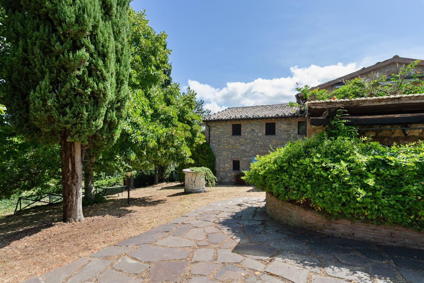 Bauernhaus aus Stein aus dem 19. Jahrhundert mit Swimmingpool und Panoramablick in Orvieto - 4