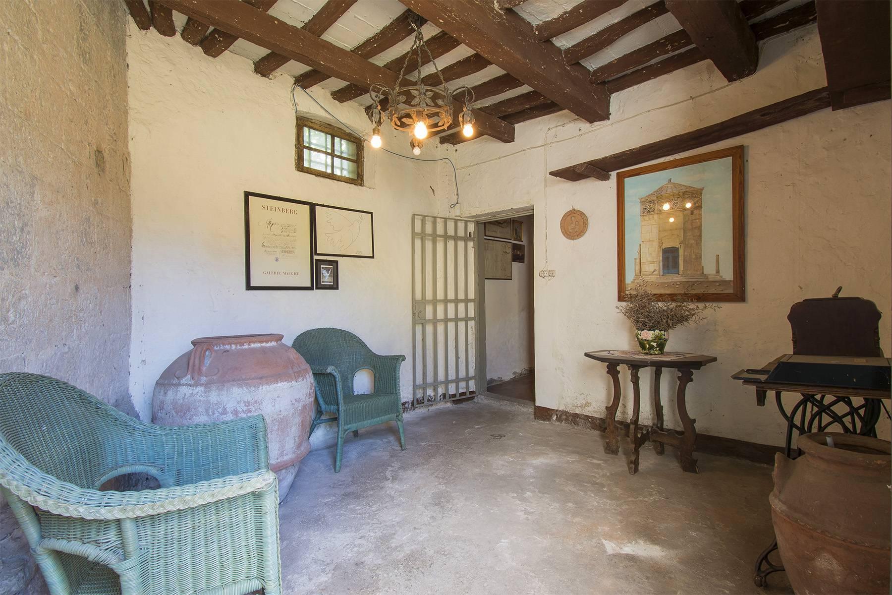 Charming farmhouse with a Xth century parish church in the Pistoia countryside - 11