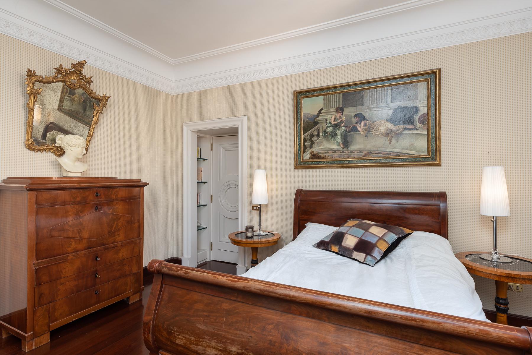 Marvelous pied a terre in an historic palazzo - 14