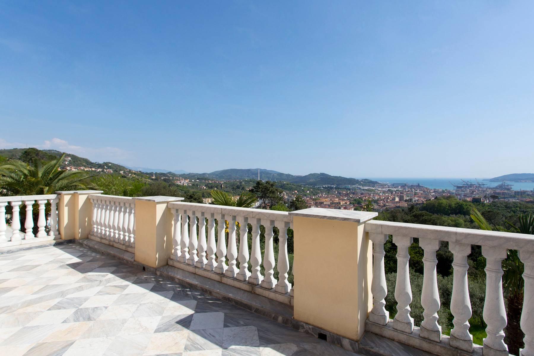Wunderschöne Villa mit Blick auf die Bucht von La Spezia - 22