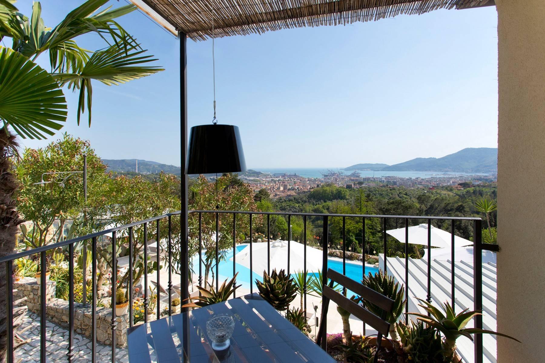 Wunderschöne Villa mit Blick auf die Bucht von La Spezia - 12