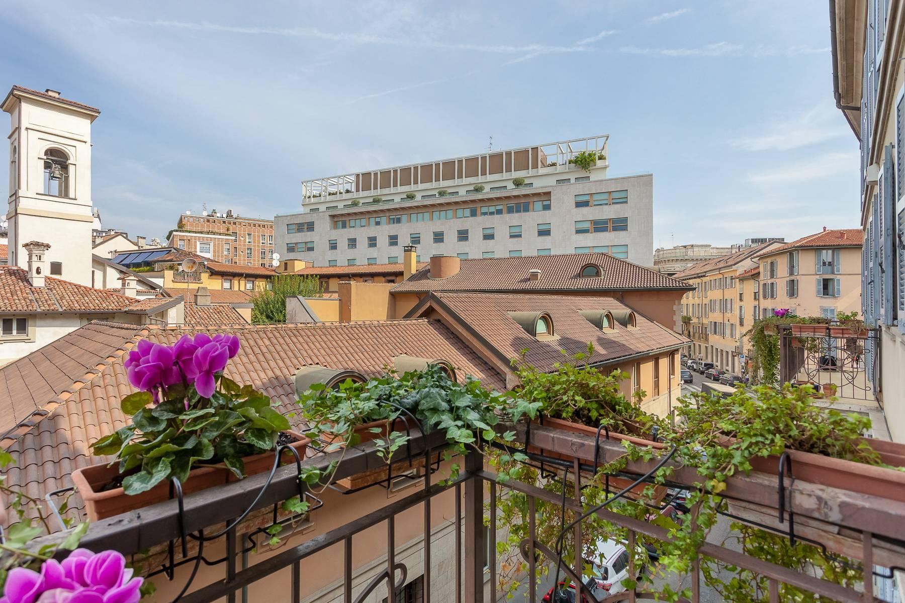 Charming apartment in one of the most exclusive areas of Milan - 13