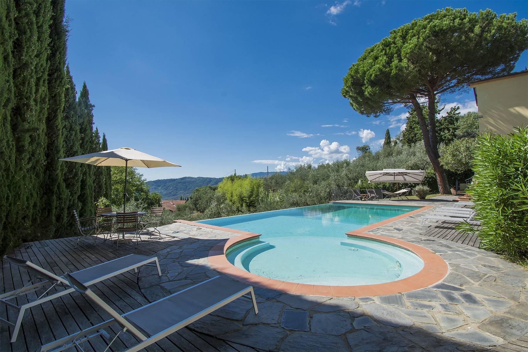 Panoramic villa on the Tuscan hills - 2