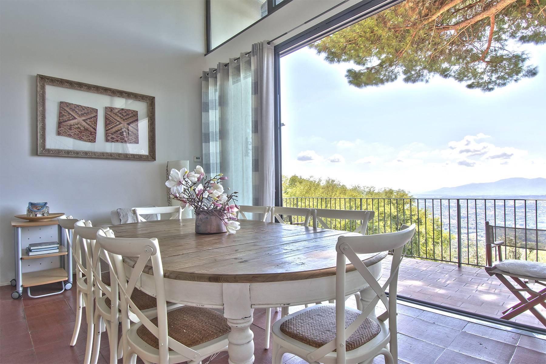 Panoramic villa on the Tuscan hills - 12