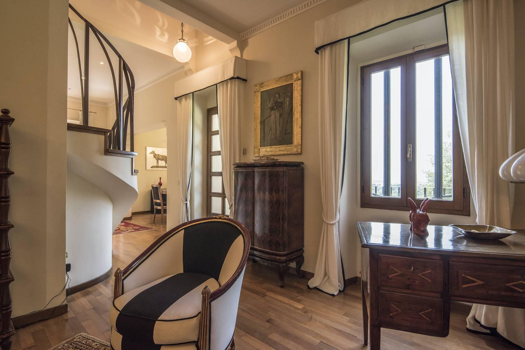 Trophy estate in Fiesole with guesthouse and magnificent views over Florence - 32