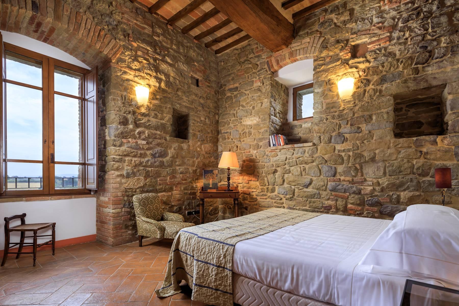 Magnificent castle in the heart of Umbria - 16