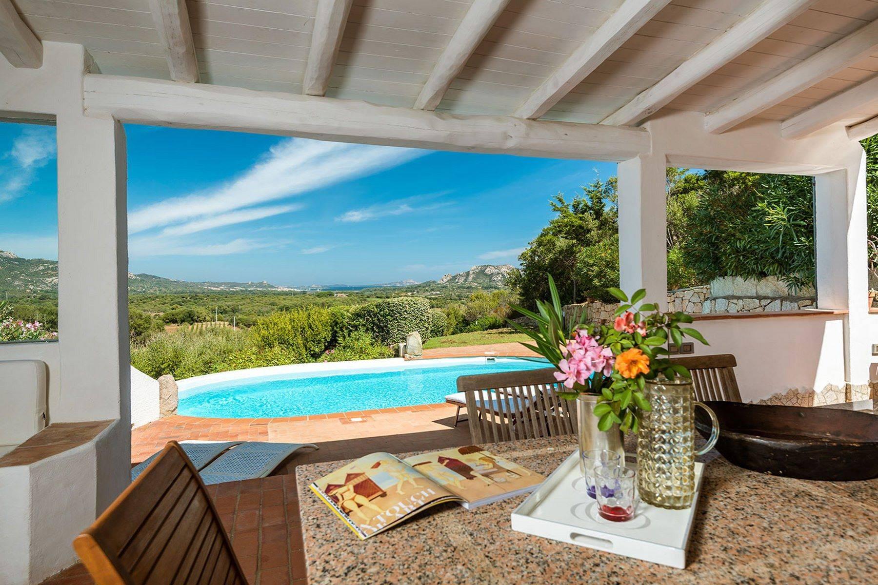 Villa avec piscine en pleine nature, à quelques minutes de la Costa Smeralda - 1