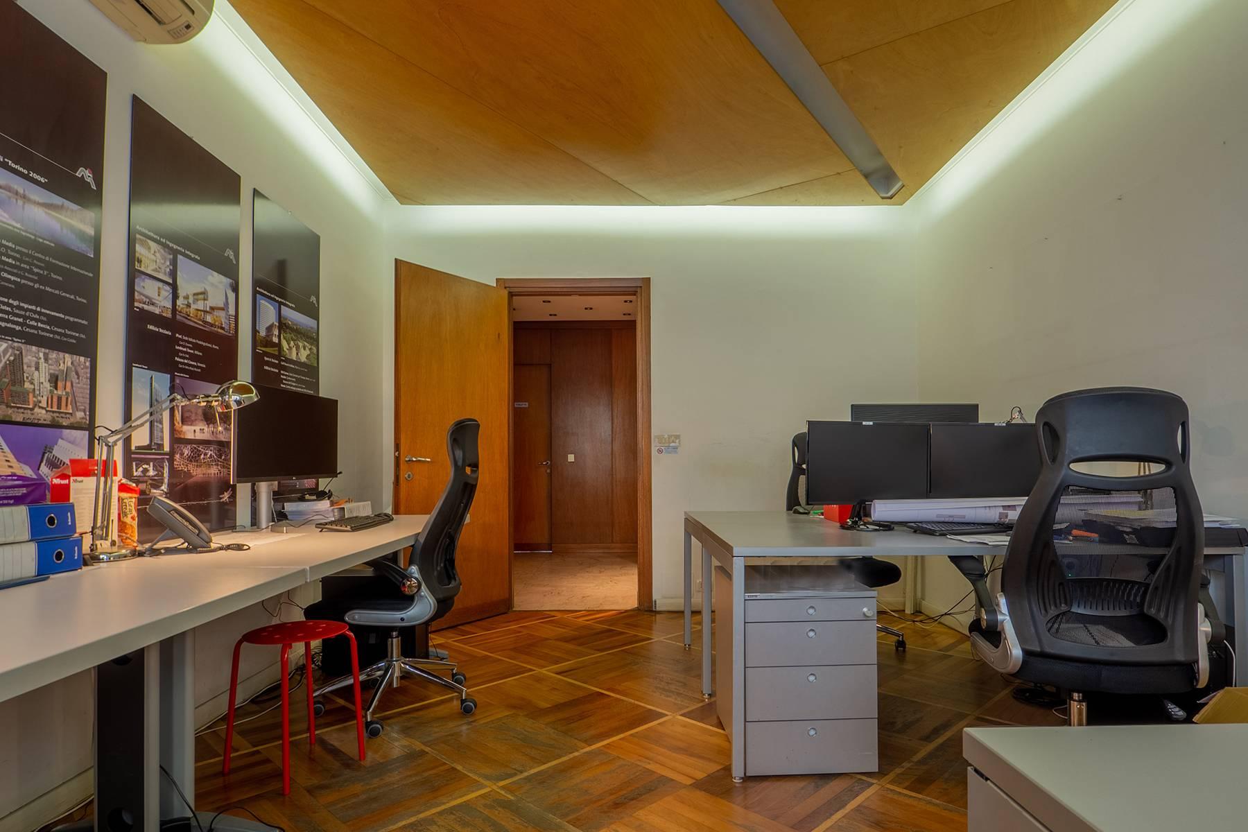 Splendido appartamento uso ufficio in Crocetta - 2