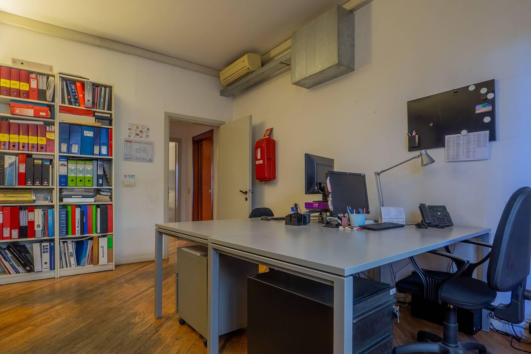 Splendido appartamento uso ufficio in Crocetta - 10