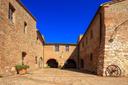 Magnifico casale toscano in vendita sulle colline Senesi, in vendita, Asciano | Sotheby’s Realty Italy - 2