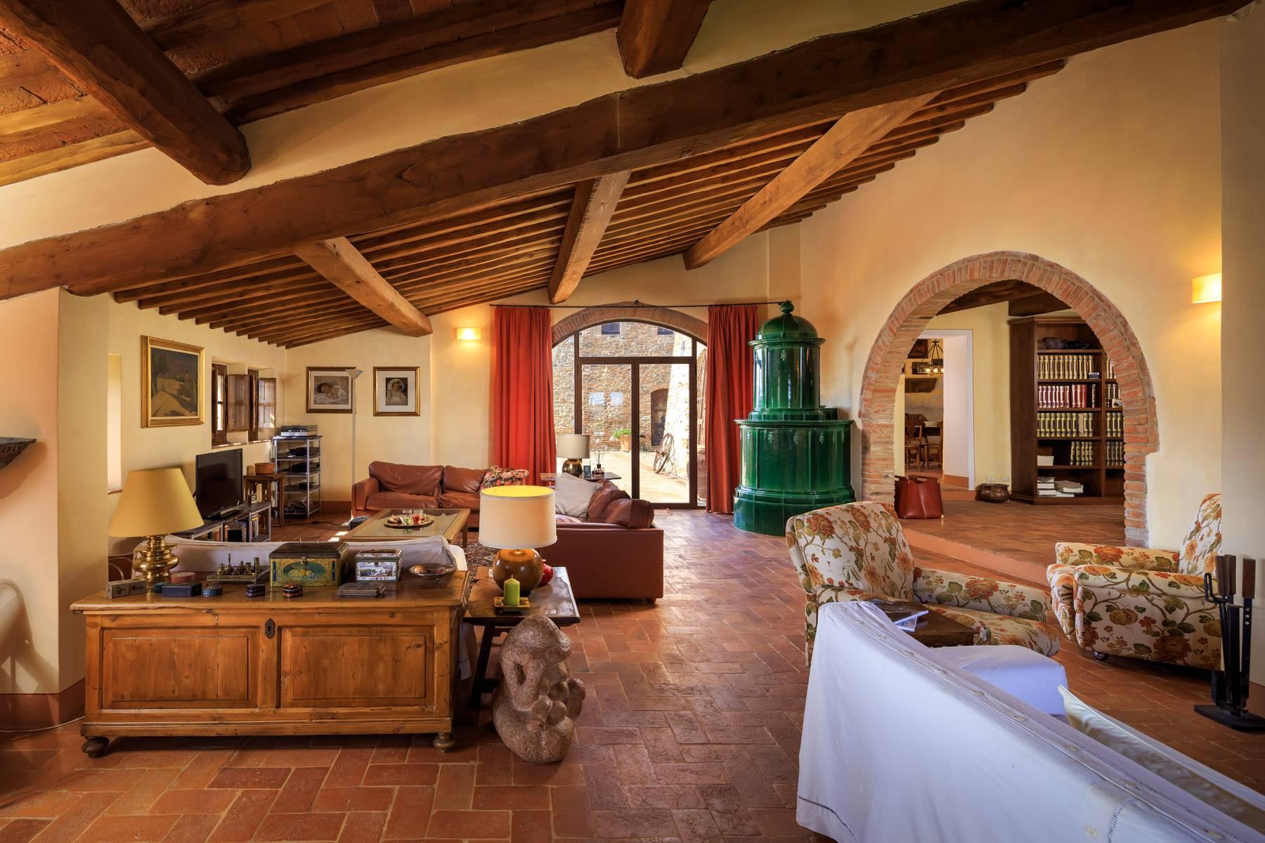 Wunderschönes toskanisches Bauernhaus auf den Hügeln von Siena - 8