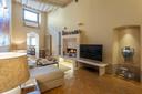 Prestigioso appartamento affrescato in un palazzo storico a Montepulciano, in vendita, Montepulciano | Sotheby’s Realty Italy - 2