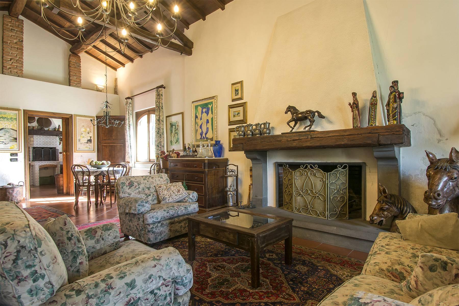Equestrian farmhouse in the Tuscan countryside - 7