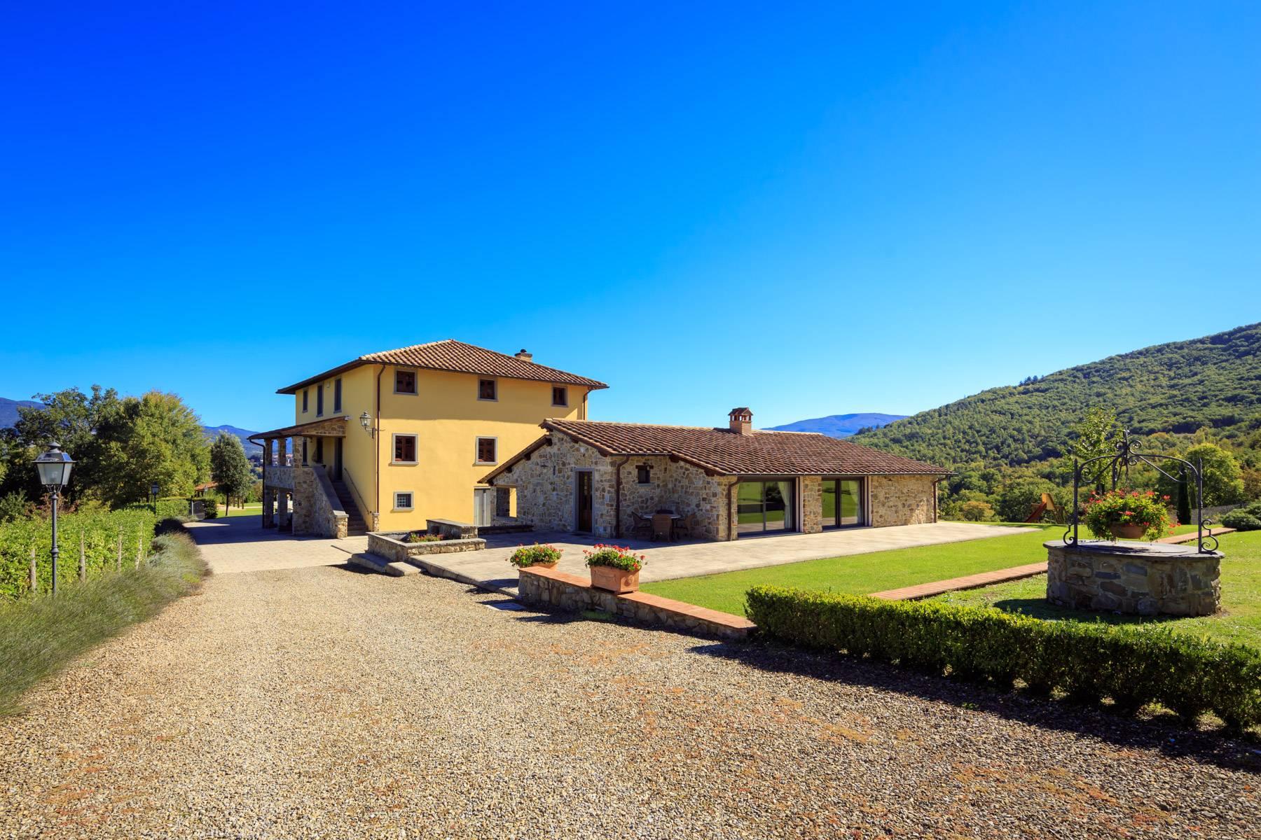 Wunderschöne Villa mit Blick auf das Casentino Tal - 2