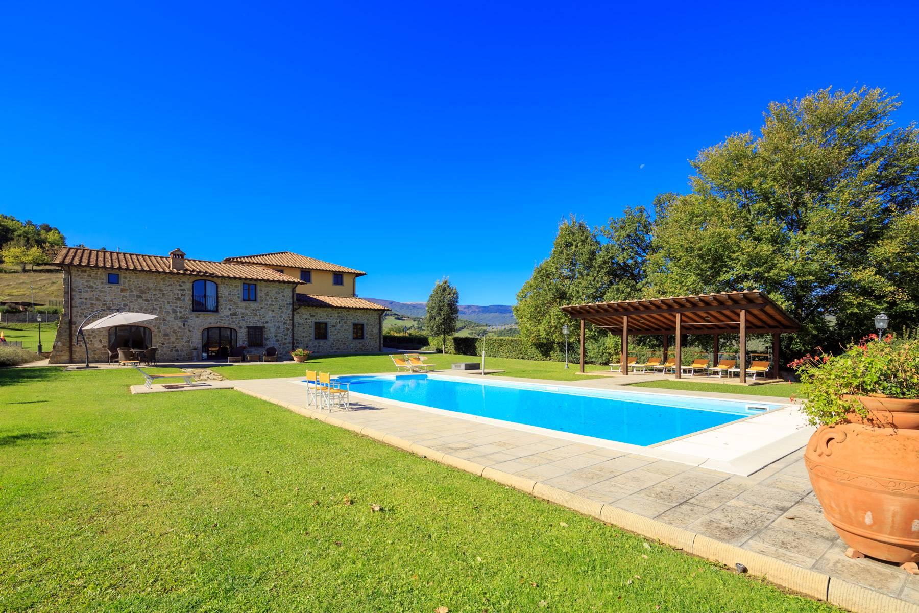 Wunderschöne Villa mit Blick auf das Casentino Tal - 4