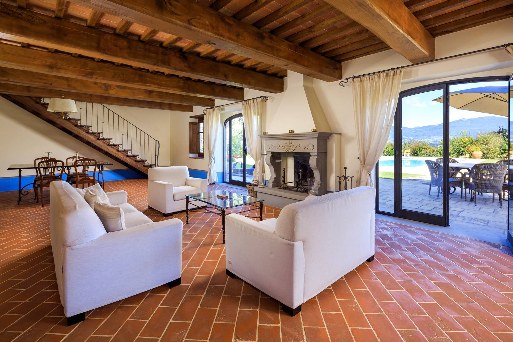 Wunderschöne Villa mit Blick auf das Casentino Tal - 8