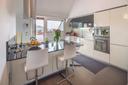 Spettacolare super attico con terrazzo arredato e piantumato in zona Fiera, in vendita, Milano | Sotheby’s Realty Italy - 6